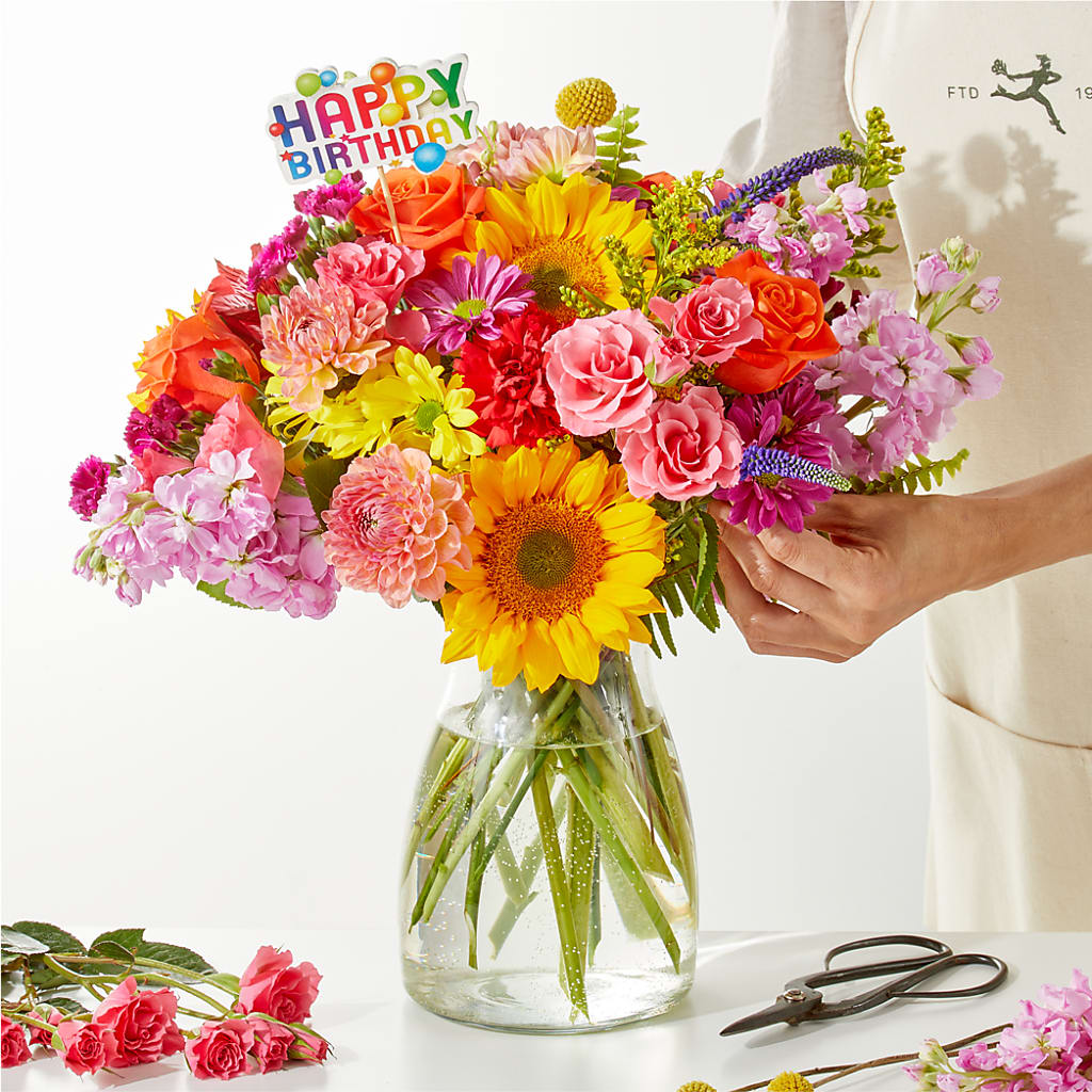 Cue the Confetti - A Florist Original – ROWLEE'S BUDS, Los Osos CA