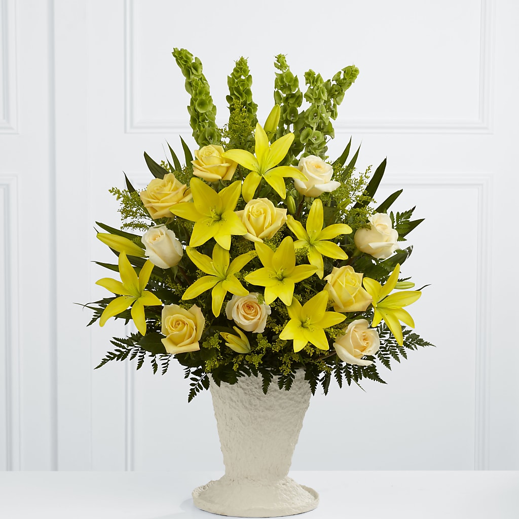 Golden Memories Arrangement – ROWLEE'S BUDS, Los Osos CA
