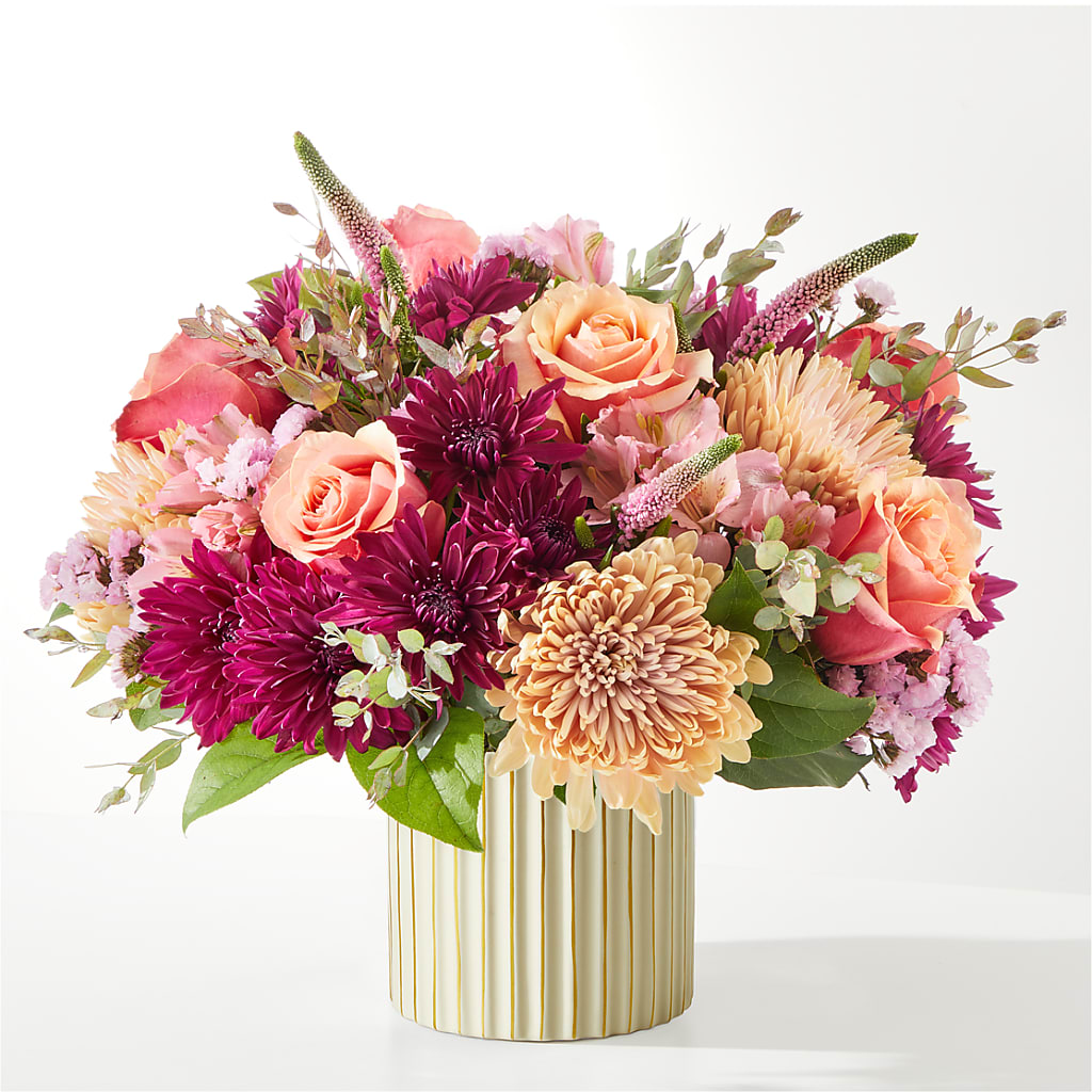 Berry Cobbler Bouquet with Ivory Vase – ROWLEE'S BUDS, Los Osos CA