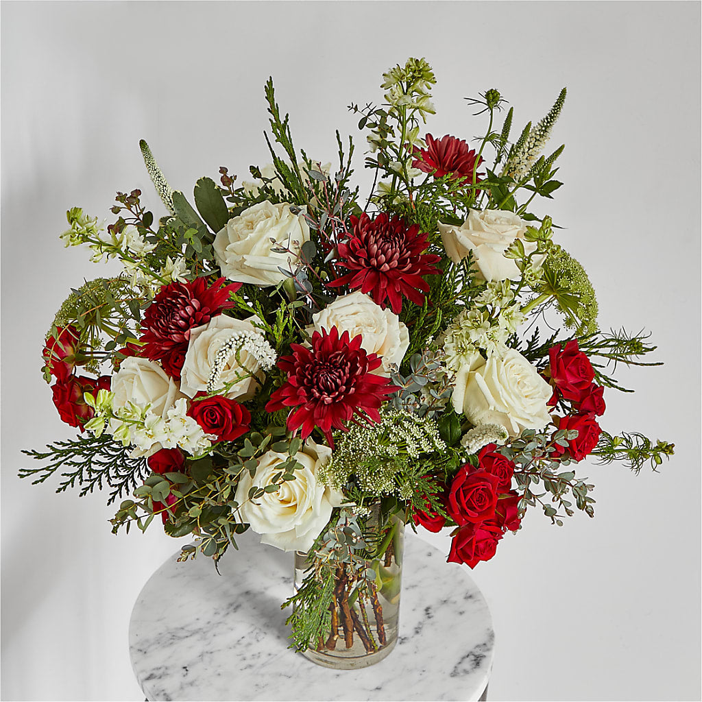 Favorite Traditions Bouquet – ROWLEE'S BUDS, Los Osos CA