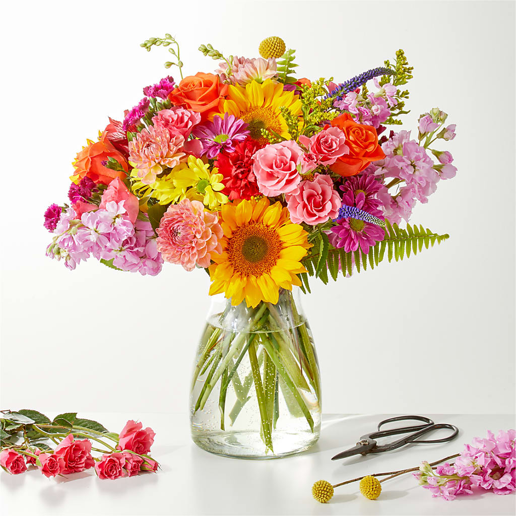 Cue the Confetti - A Florist Original – ROWLEE'S BUDS, Los Osos CA