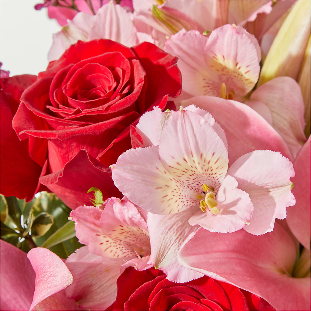 Lucky in Love Bouquet – ROWLEE'S BUDS, Los Osos CA