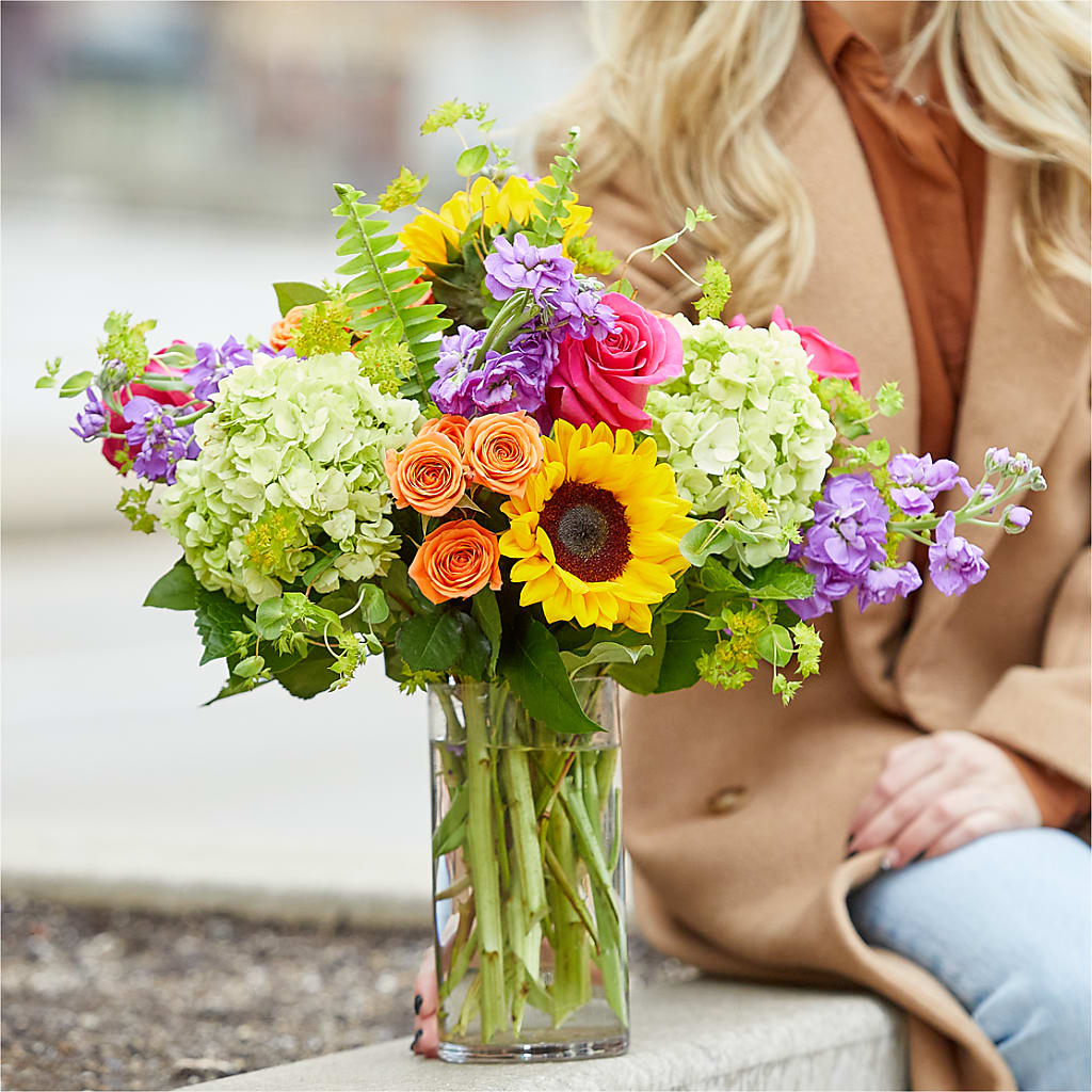Vibrant Greetings Bouquet – ROWLEE'S BUDS, Los Osos CA